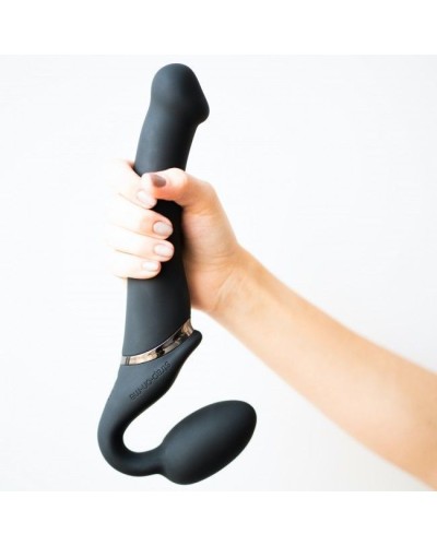 Безремневой страпон с вибрацией Strap-On-Me Vibrating Black M, диаметр 3,3см, пульт ДУ, регулируемый